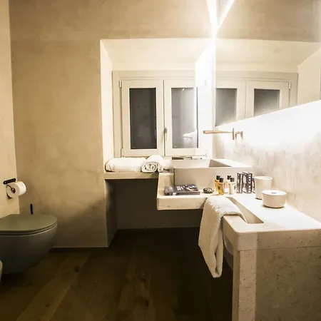 Oda ve Kahvaltı Edward & Wellness Trani